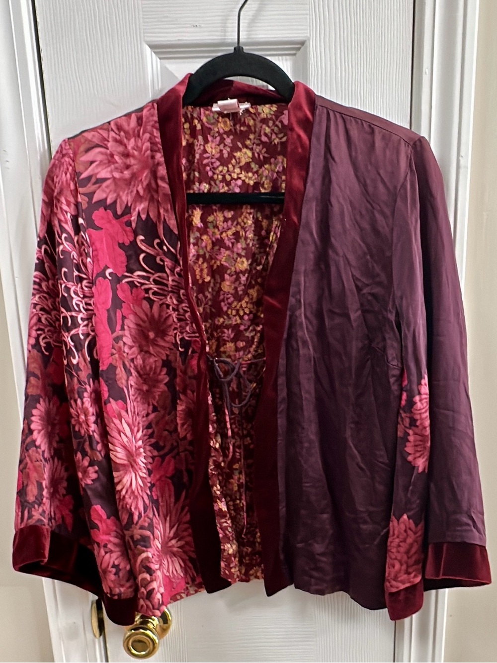 Tracy Reese 100% silk Burgundy Floral Kimono (mix40)